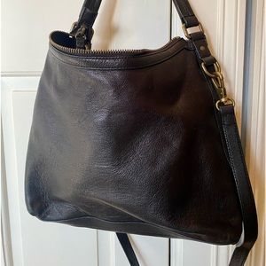 Gorgeous Frye Shoulder/Crossbody.